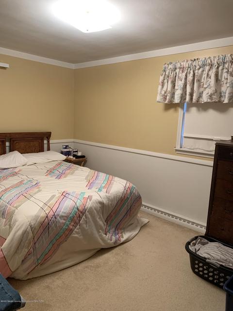 614 E Maple St, Mason, MI 48854 photo 5