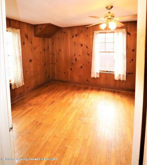 112 E Shaw St, Charlotte, MI 48813 photo 23