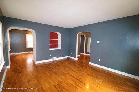 112 E Shaw St, Charlotte, MI 48813 photo 15