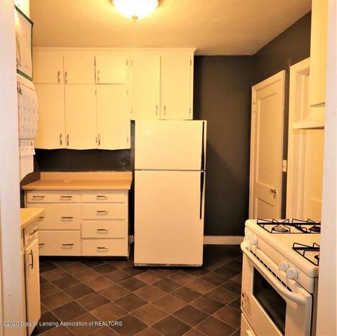 112 E Shaw St, Charlotte, MI 48813 photo 9