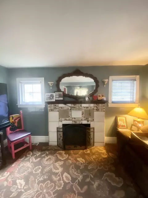 1018 Maycroft, Lansing, MI 48917 photo 11