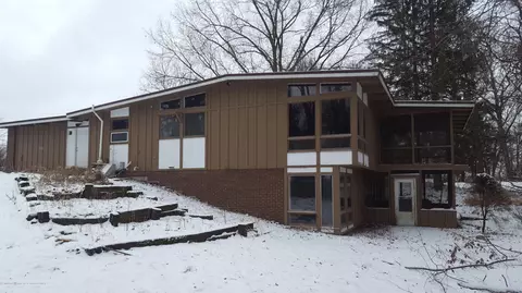 314 Brown St, Belding, MI 48809 photo 3