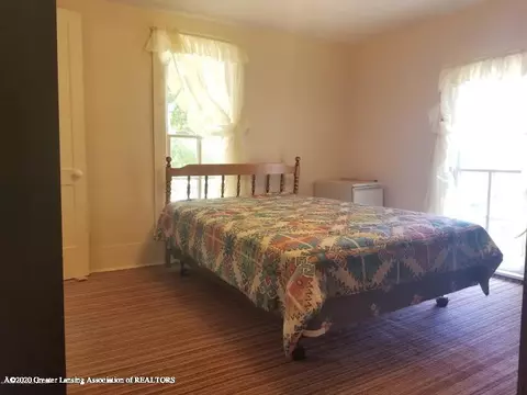 402 White St, Williamston, MI 48895 photo 21