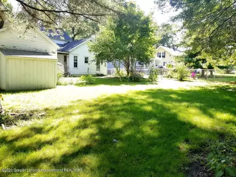 402 White St, Williamston, MI 48895 photo 27