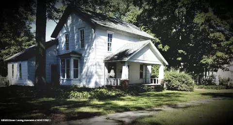 402 White St, Williamston, MI 48895 photo 1
