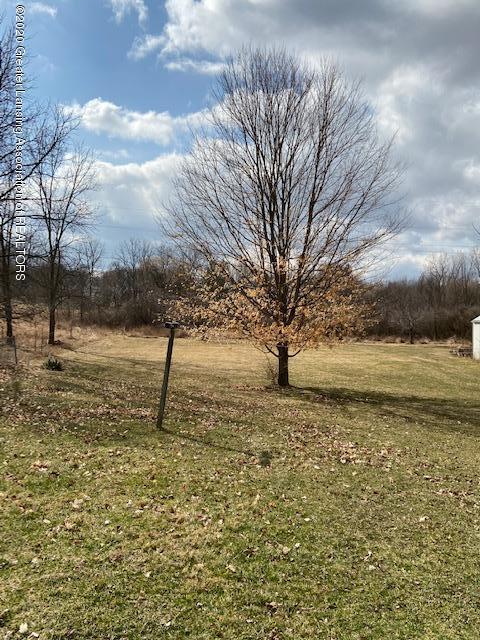 5682 Clark Rd, Bath, MI 48808 photo 5