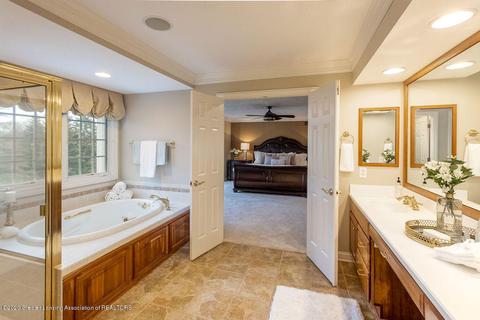 2030 Timberview Dr, Okemos, MI 48864 photo 42