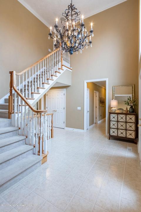 2030 Timberview Dr, Okemos, MI 48864 photo 6