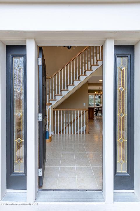 2030 Timberview Dr, Okemos, MI 48864 photo 3