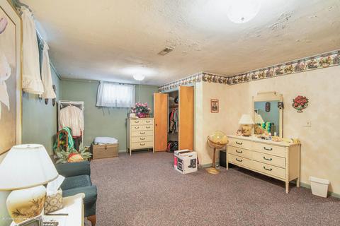 13520 S Bauer Rd, Eagle, MI 48822 photo 25