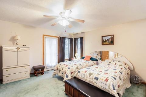 13520 S Bauer Rd, Eagle, MI 48822 photo 17