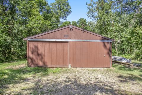 1454 Roshowa Ter, Lyons, MI 48851 photo 34
