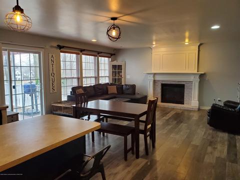 372 E Bailey Circle Cir, Mason, MI 48854 photo 4