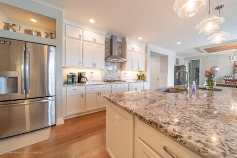 12610 Warm Creek Dr, Dewitt, MI 48820 photo 11