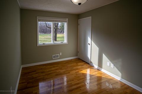 2417 Pine Tree Rd, Holt, MI 48842 photo 24