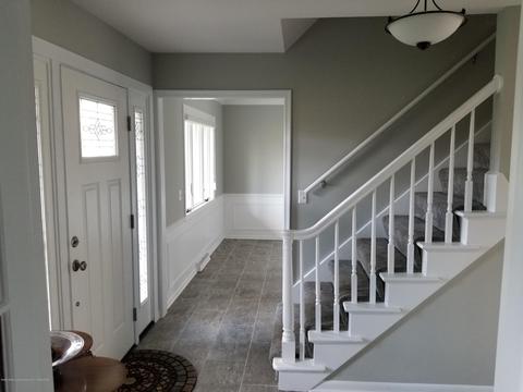 2417 Pine Tree Rd, Holt, MI 48842 photo 8