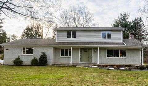 2417 Pine Tree Rd, Holt, MI 48842 photo 1
