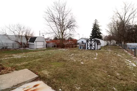 400 Everettdale Ave, Lansing, MI 48910 photo 4