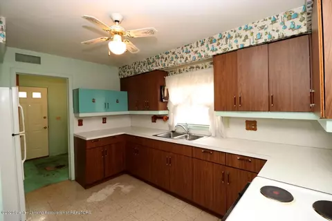 400 Everettdale Ave, Lansing, MI 48910 photo 10