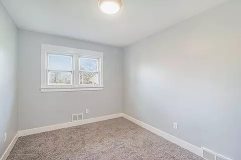 2841 Aurelius Rd, Lansing, MI 48910 photo 17