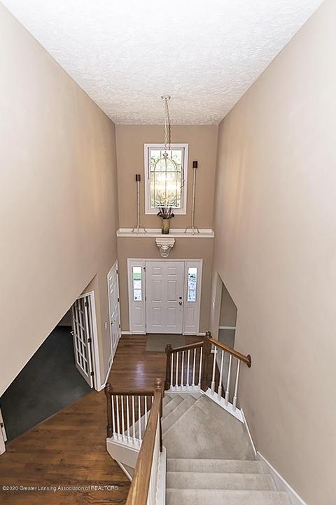 13089 Primrose Ln, Dewitt, MI 48820 photo 2