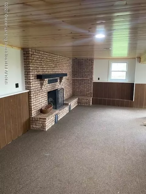 9800 W Herbison Rd, Eagle, MI 48822 photo 8