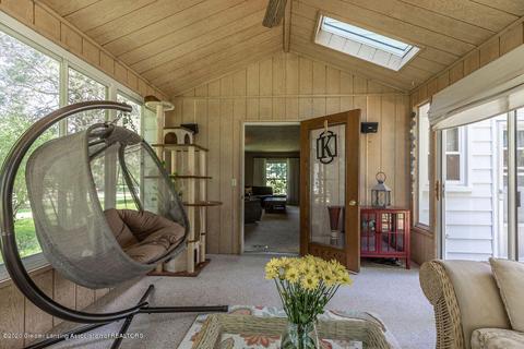 5835 Green Rd, Haslett, MI 48840 photo 24