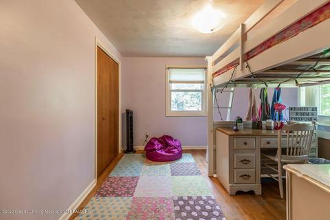 5835 Green Rd, Haslett, MI 48840 photo 27