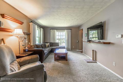 5835 Green Rd, Haslett, MI 48840 photo 21