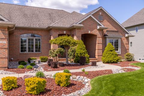12820 Warm Creek Dr, Dewitt, MI 48820 photo 5
