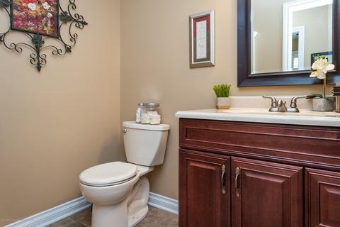 648 Emily Ln, Haslett, MI 48840 photo 22