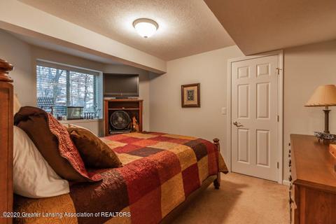 11480 Hidden Spring Trl, Dewitt, MI 48820 photo 30