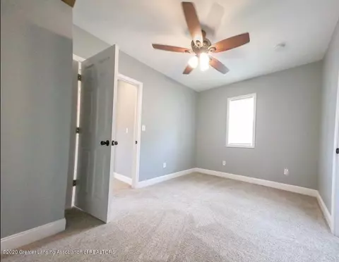 2205 Alpha St, Lansing, MI 48910 photo 12