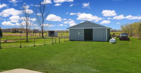 7910 S Francis Rd, Dewitt, MI 48820 photo 3
