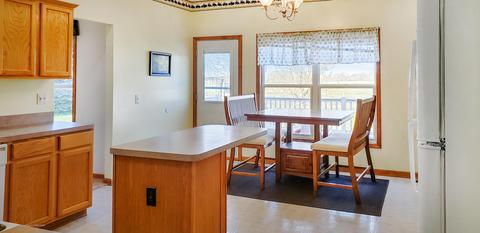 7910 S Francis Rd, Dewitt, MI 48820 photo 17