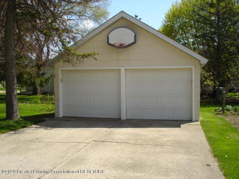 700 E Cass St, Saint Johns, MI 48879 photo 7