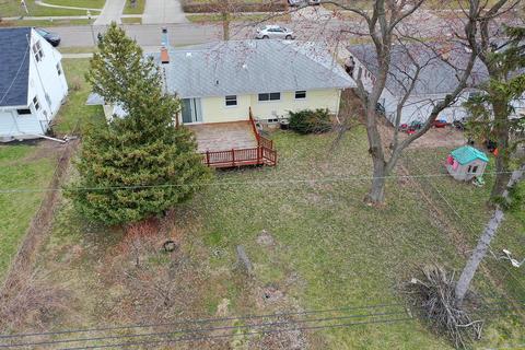 4620 Devonshire Ave, Lansing, MI 48910 photo 5