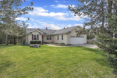 13431 Chandler Rd, Bath, MI 48808 photo 3