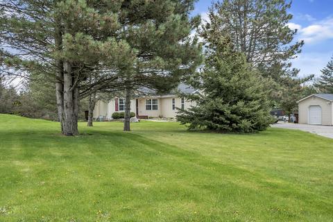 13431 Chandler Rd, Bath, MI 48808 photo 4