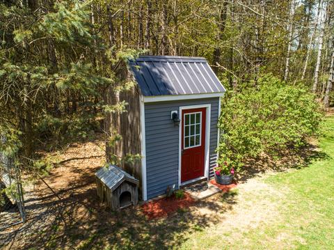 7553 W Polk Rd, Sumner, MI 48889 photo 27