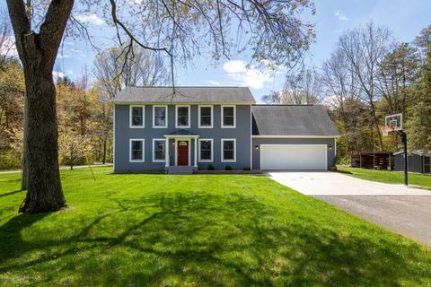 7553 W Polk Rd, Sumner, MI 48889 photo 2