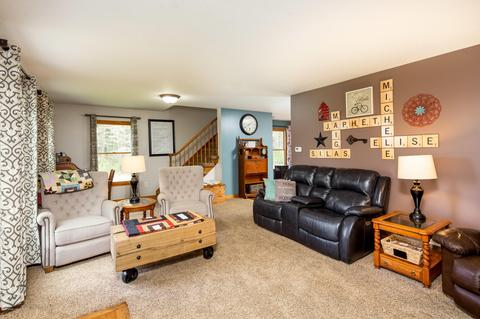 7553 W Polk Rd, Sumner, MI 48889 photo 16