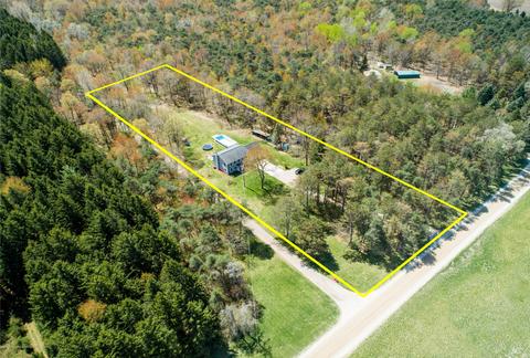 7553 W Polk Rd, Sumner, MI 48889 photo 5