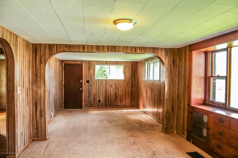551 E Sheridan Rd, Lansing, MI 48906 photo 4