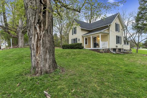 502 S Bridge St, Dewitt, MI 48820 photo 2