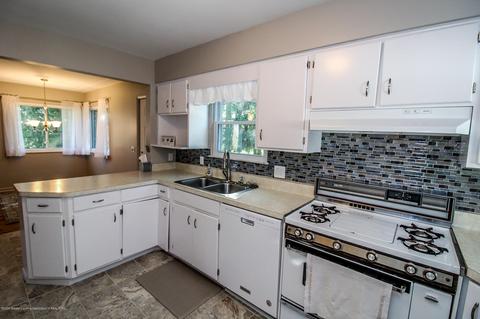 13259 Allen St, Bath, MI 48808 photo 18