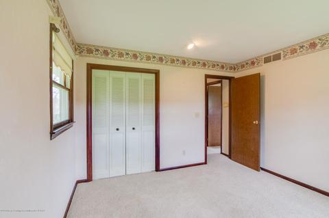 708 Turner St, Dewitt, MI 48820 photo 14