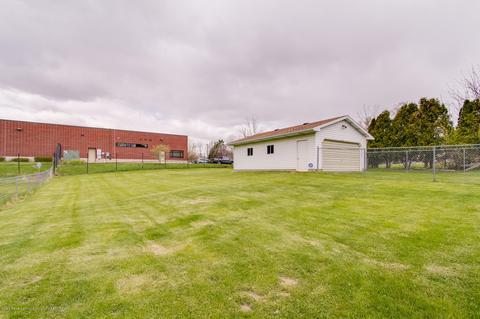 708 Turner St, Dewitt, MI 48820 photo 29