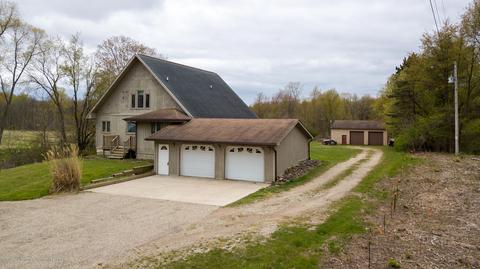 13468 S Hinman Rd, Eagle, MI 48822 photo 29