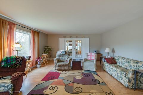 13468 S Hinman Rd, Eagle, MI 48822 photo 2